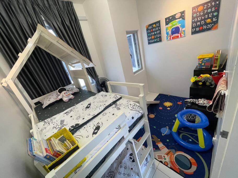 Kids Friendly Seri Austin Jb Pangsapuri