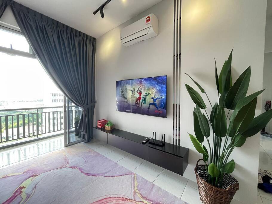Kids Friendly Seri Austin Jb Pangsapuri *